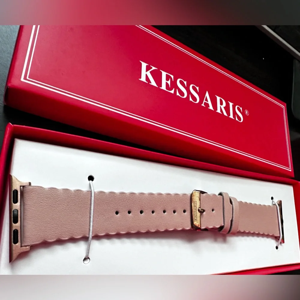 Kessaris Apple Watch Straps Scalloped blush Band